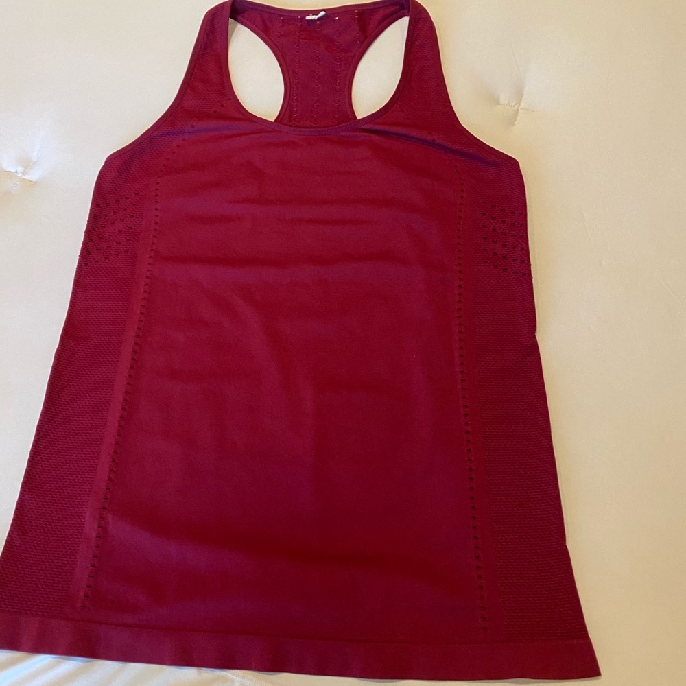 Fabletics delta seamless tank II